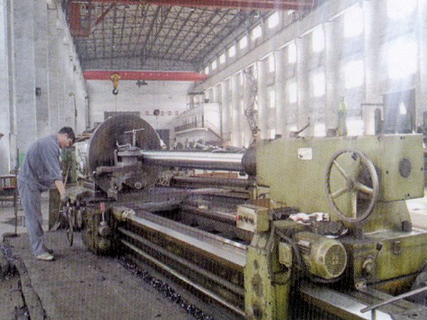 Φ1.25米×8米卧氏车床